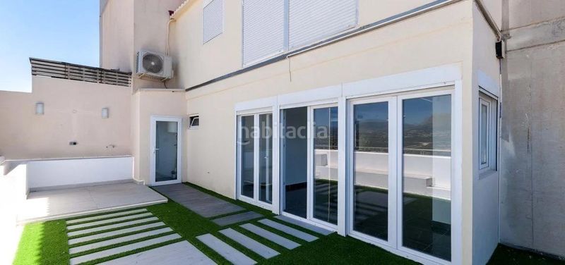 Foto c90374a2-0e6e-452f-af38-6e16a75e0e6c. Àtic amb aparcament piscina a Rincón Alto Benidorm