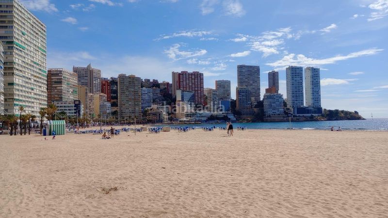 Foto 45f005e9-e683-4f54-ba63-3ab245a2008a. Flat with heating parking in Playa Levante Benidorm