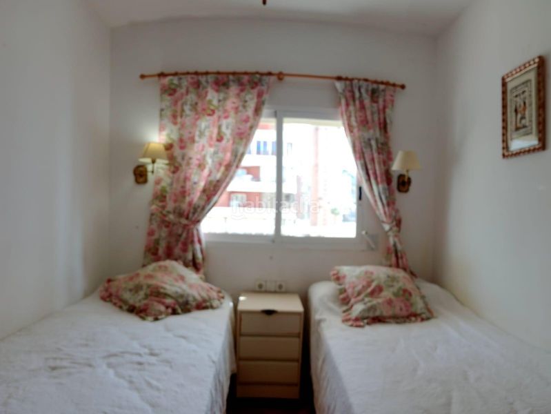 Foto b845ebb4-5b26-407c-9645-d714fc4f09d6. Flat with heating parking in Playa Levante Benidorm