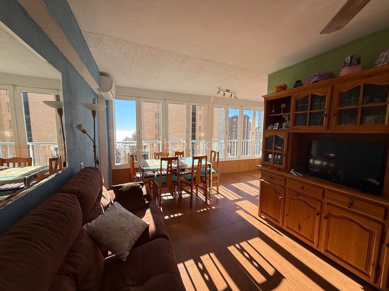 Foto 2e2844b6-f60e-4aef-ae4c-00e594d4edc0. Apartament amb aparcament piscina a Playa Levante Benidorm