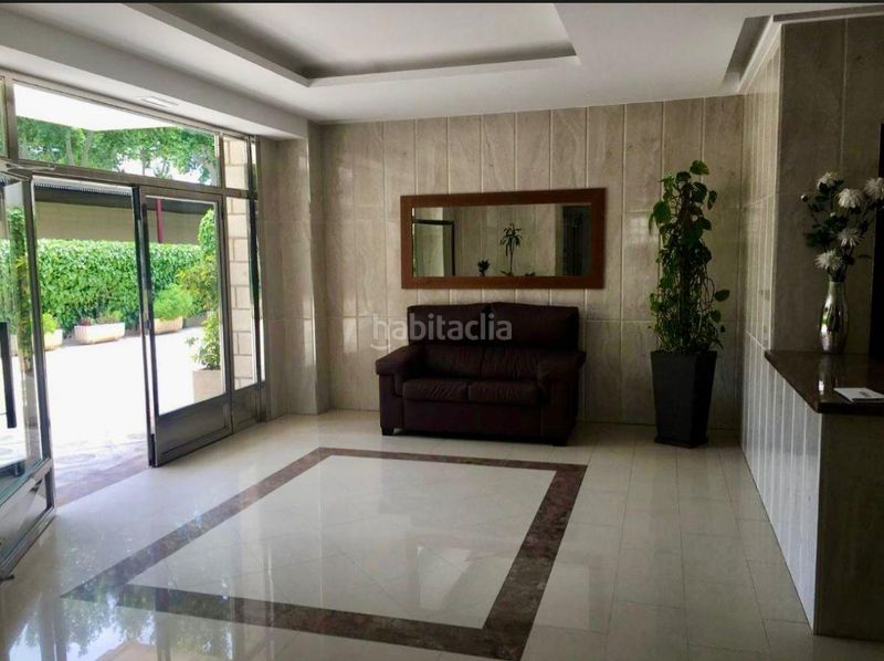 Foto c114b6a6-8056-478d-a78b-8dfacbf68e4f. Loft amb aparcament a Playa Levante Benidorm