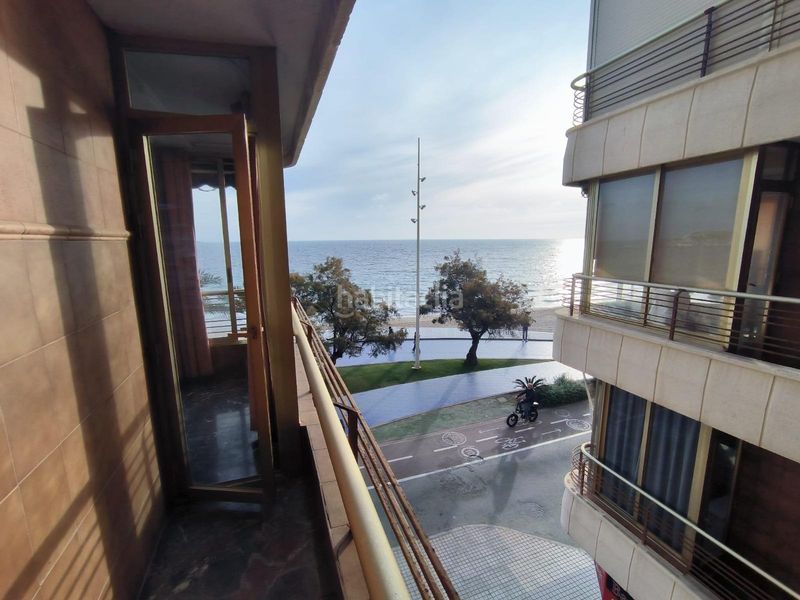 Foto 18c4e91e-94b2-41b7-892e-0e6c36d3a091. Pis amb aparcament piscina a Playa Poniente Benidorm
