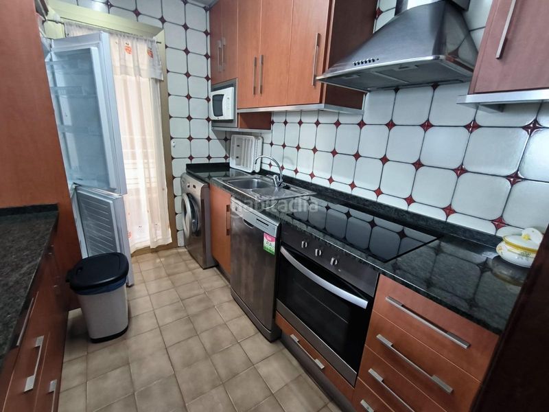 Foto 7cc45b3a-04f9-4082-8559-56f5dd55d2a2. Pis amb aparcament piscina a Playa Poniente Benidorm