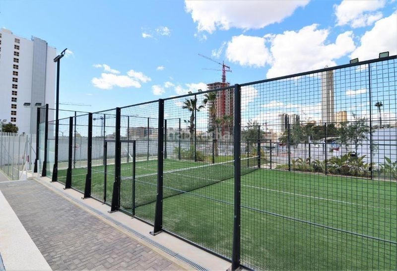 Foto 02810cbd-a29f-45b3-a78e-b7bf5cec2038. Pis amb aparcament piscina a Playa Poniente Benidorm