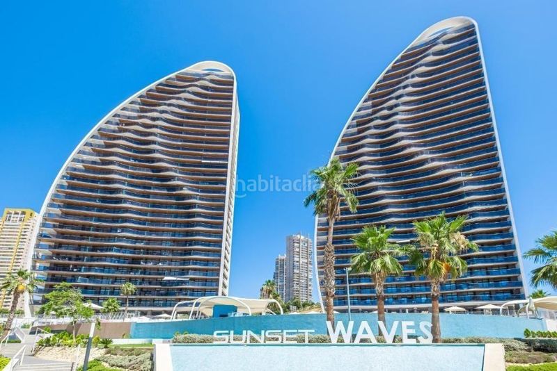 Foto bea5db36-40e2-4f0d-9618-c47f31e909f3. Pis amb aparcament piscina a Playa Poniente Benidorm