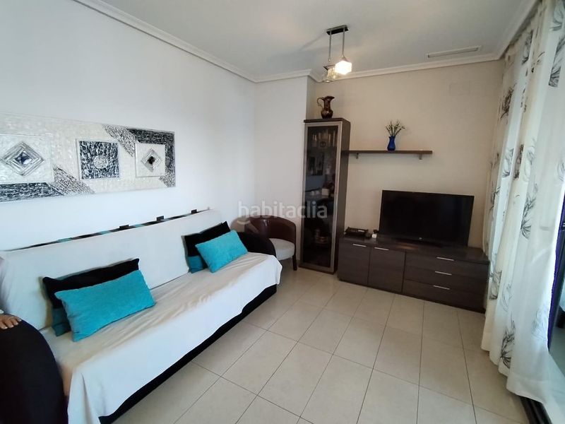Foto 2830ad9f-e700-44ae-a59c-08211a5a7019. Apartament amb aparcament piscina a Rincón Bajo Benidorm