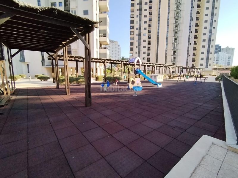 Foto ff2aa249-2840-4fb0-99c8-e042b1787562. Apartament amb aparcament piscina a Rincón Bajo Benidorm