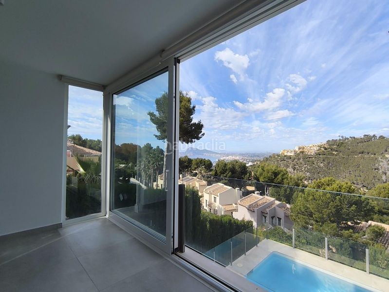 Foto 6be4196c-8e04-473e-b2cb-a83354d5e44e. Xalet amb calefacció aparcament piscina a Altea hills Altea