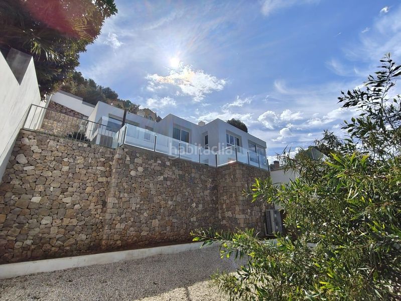 Foto a84fd5bc-002b-4bf2-b059-a147c16231bd. Xalet amb calefacció aparcament piscina a Altea hills Altea