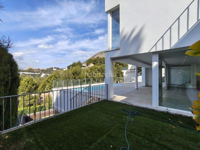 Foto afa1685c-8328-4bb1-b8d7-dd434efdf64e. Xalet amb calefacció aparcament piscina a Altea hills Altea