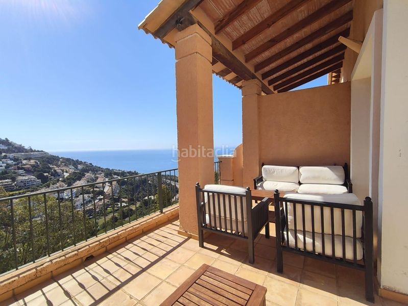 Foto 2f056267-aa73-42fb-a444-cc6396ee9970. Casa adossada amb calefacció aparcament piscina a Altea