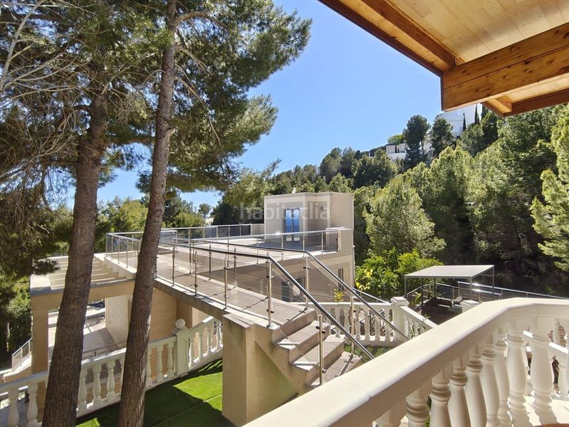 Foto 6b75c6e7-f990-4dce-b0fc-7c0cd98e6d44. Xalet amb calefacció aparcament piscina a Altea hills Altea