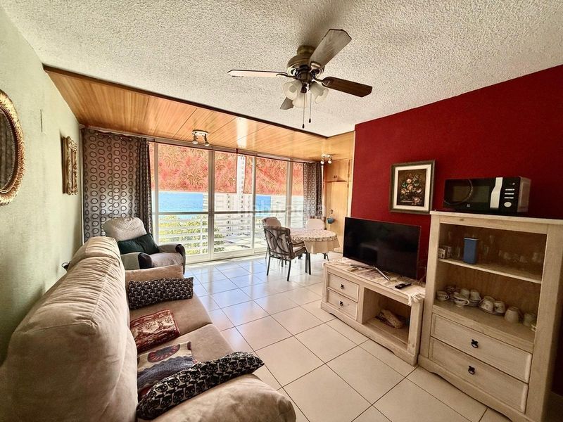 Foto a552ceb4-e038-474d-86bf-975e18d83efb. Apartament amb calefacció aparcament piscina a Playa Levante Benidorm