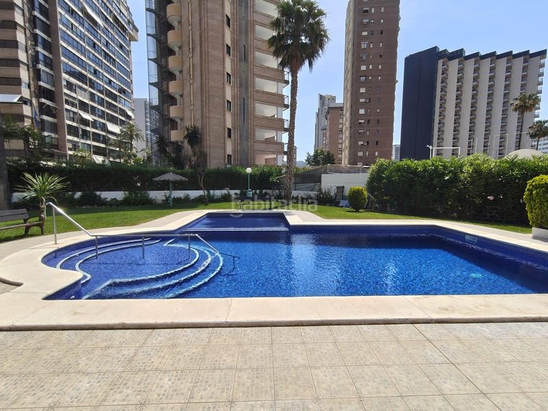 Foto 76d85878-42d3-4d4d-8ca7-c722ad2dc9b5. Pis amb aparcament piscina a Levante Alto Benidorm