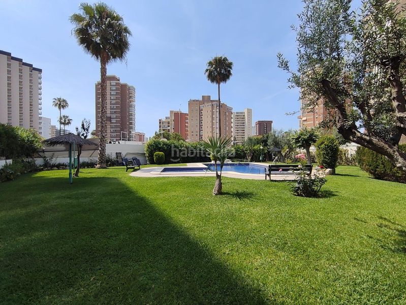 Foto 803e0f0a-ba34-4d60-9b97-27aa47f1911d. Pis amb aparcament piscina a Levante Alto Benidorm