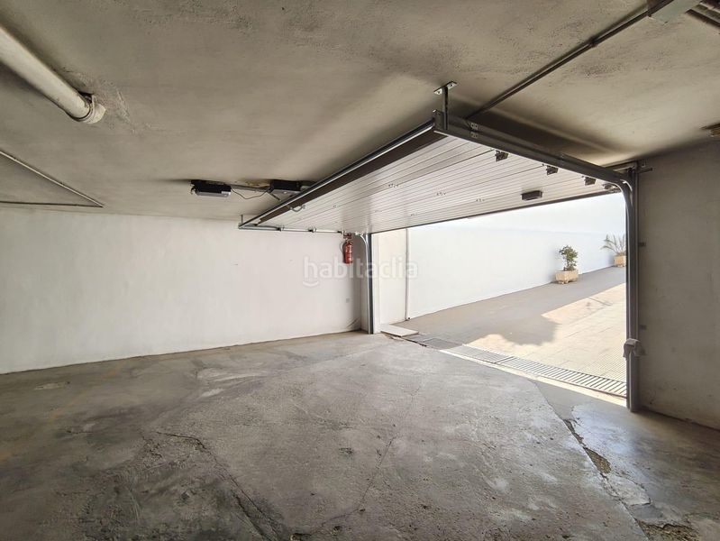 Foto b83b7b1a-cee9-437c-ae94-0d9960526d35. Pis amb aparcament piscina a Levante Alto Benidorm