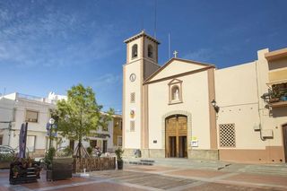 Terreno residenziale in Pueblo-Ubanizaciones. Parcela urbana 1276 m2 en alfaz del pi.