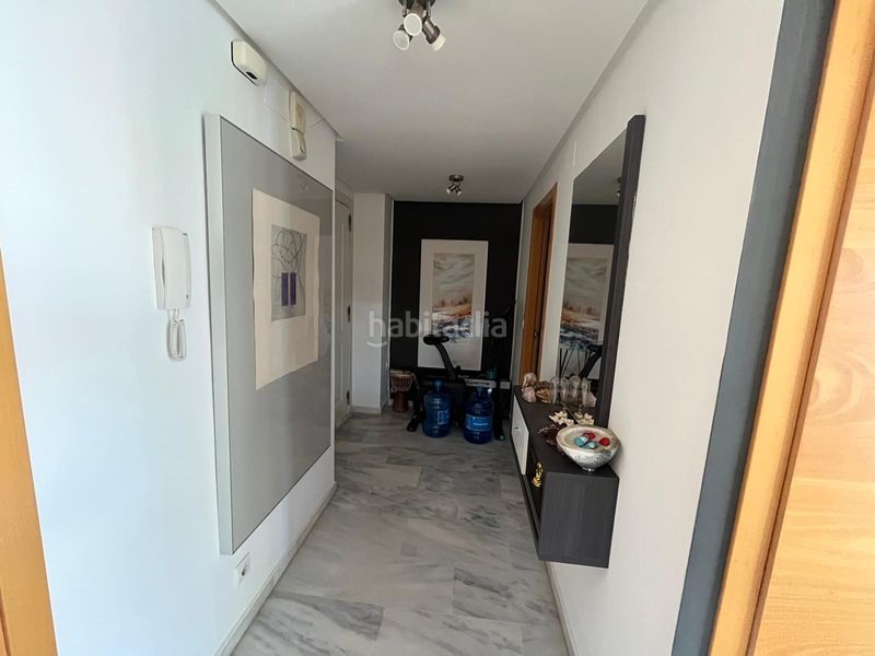 Foto 68c4c9ab-aabd-4836-be0d-41816ba0f3e8. Apartament amb calefacció aparcament piscina a Mirador de la Cala-Benimar Vila Joiosa (la)