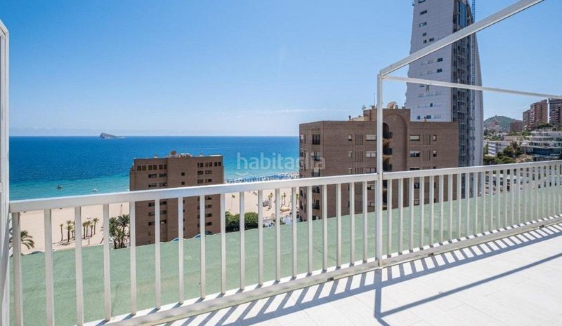 Foto df29649b-2113-426f-8e5b-cd4ede990eb9. Àtic amb calefacció aparcament a Playa Poniente Benidorm