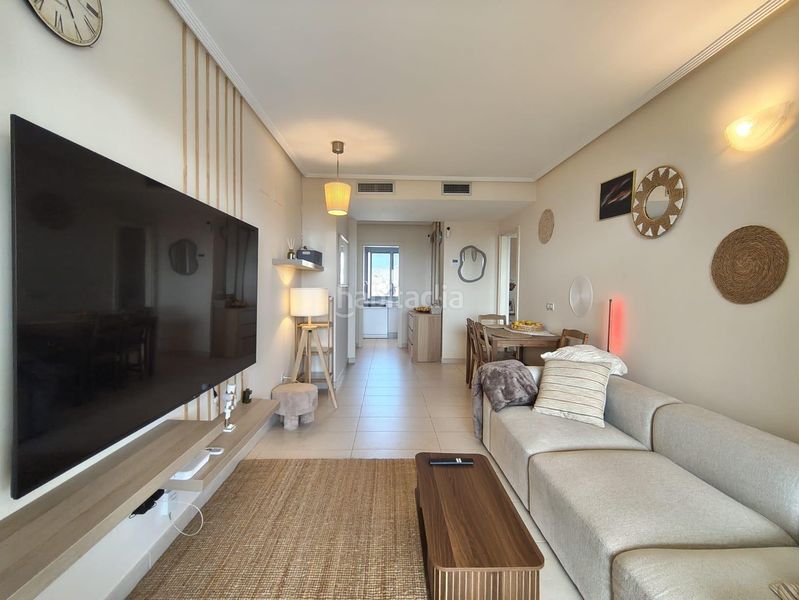 Foto b8a0d922-aec9-4e79-a54a-9fe163aad075. Apartament amb calefacció aparcament piscina a Rincón Alto Benidorm