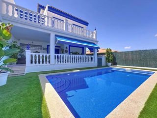 Casa aparellada a L´Albir
