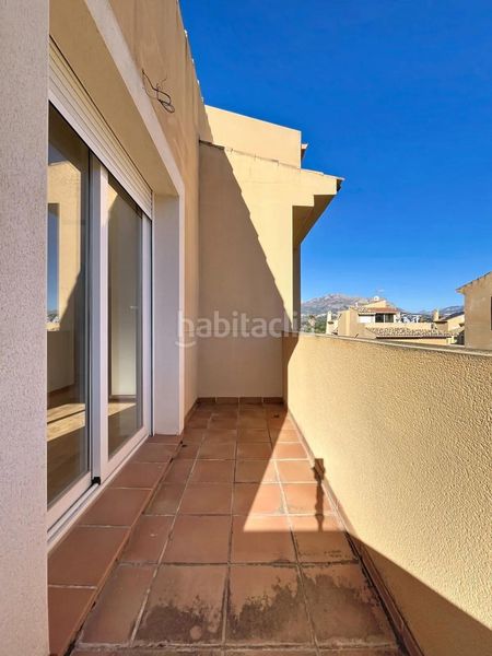 Foto b5224e4d-5be6-45e4-956d-e04db18bb87b. Xalet amb calefacció piscina a Sierra Helada Benidorm