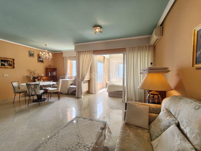Foto 04f0176c-6adf-44ed-92d1-8cce3e727021. Apartament amb calefacció piscina a Playa Poniente Benidorm