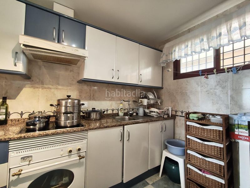 Foto 0846154d-eb3a-4ced-a7e6-145f80e94f6e. Apartament amb calefacció piscina a Playa Poniente Benidorm