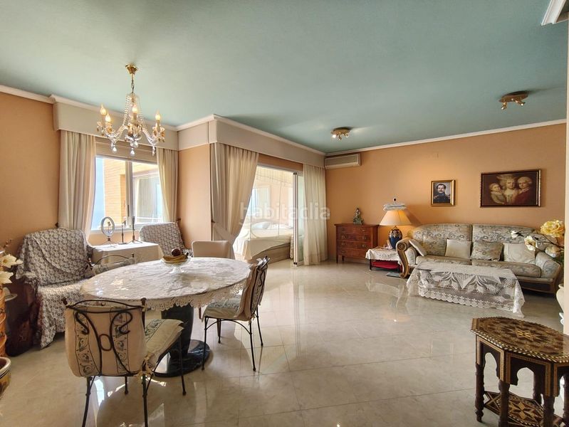 Foto cc94a9ee-1c83-4bb8-bebc-ceba0a748994. Apartament amb calefacció piscina a Playa Poniente Benidorm