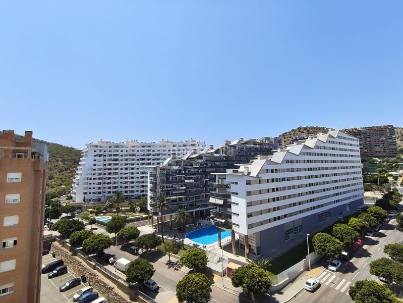 Foto b4b300a0-c26a-4720-85cf-9b1e5a273cba. Apartament amb calefacció piscina a Cala Alta-Veramar Vila Joiosa (la)