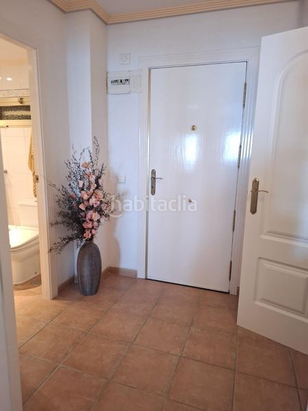 Foto 8bee0127-3e22-4722-b19f-e6f7cf85530d. Apartament amb calefacció aparcament piscina a Rincón Alto Benidorm