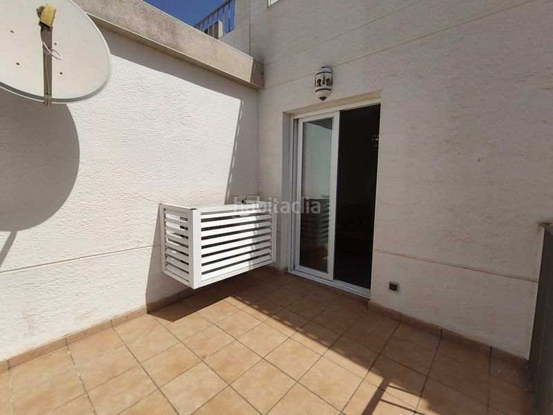 Foto 51ff42ae-5972-463f-8df3-82bc29388f20. Duplex con riscaldamento parcheggio piscina in Rincón Alto Benidorm