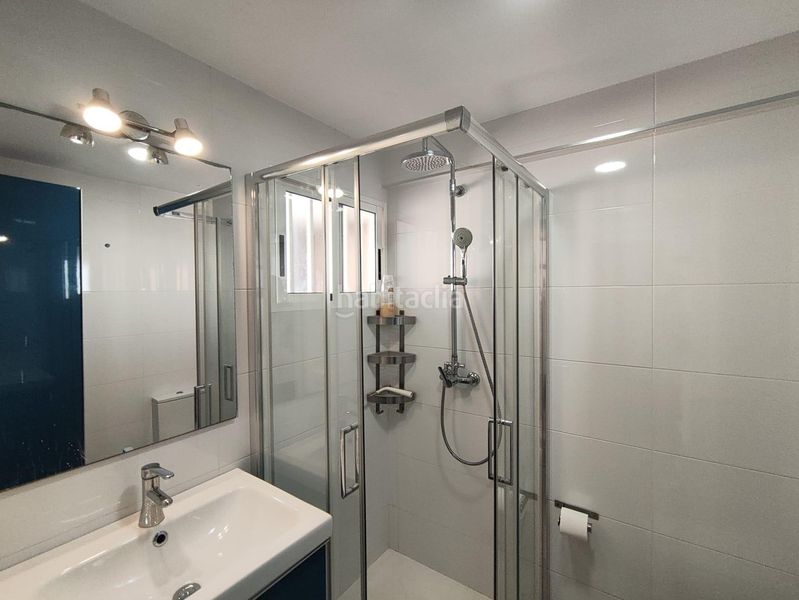 Foto 26e5af6d-e60b-4e2a-b7f1-2fb890bc26b3. Apartament amb aparcament piscina a Playa Levante Benidorm