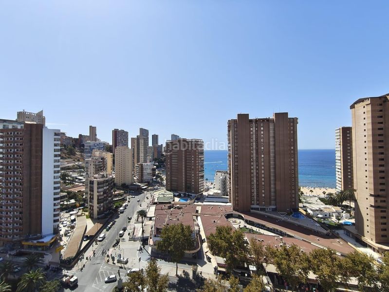 Foto d48a5506-55d9-430e-972a-926d14599cc0. Apartament amb aparcament piscina a Playa Levante Benidorm