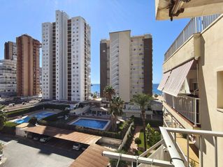 Appartement  Avenida madrid. Amplio piso con vistas al mar y 4 dormitorios en 1 línea playa l