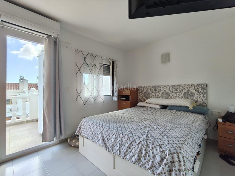 Foto 04d298f7-b473-4d9a-99e8-6a9b1980e0e3. Casa a schiera con riscaldamento parcheggio piscina in Nucia (la)