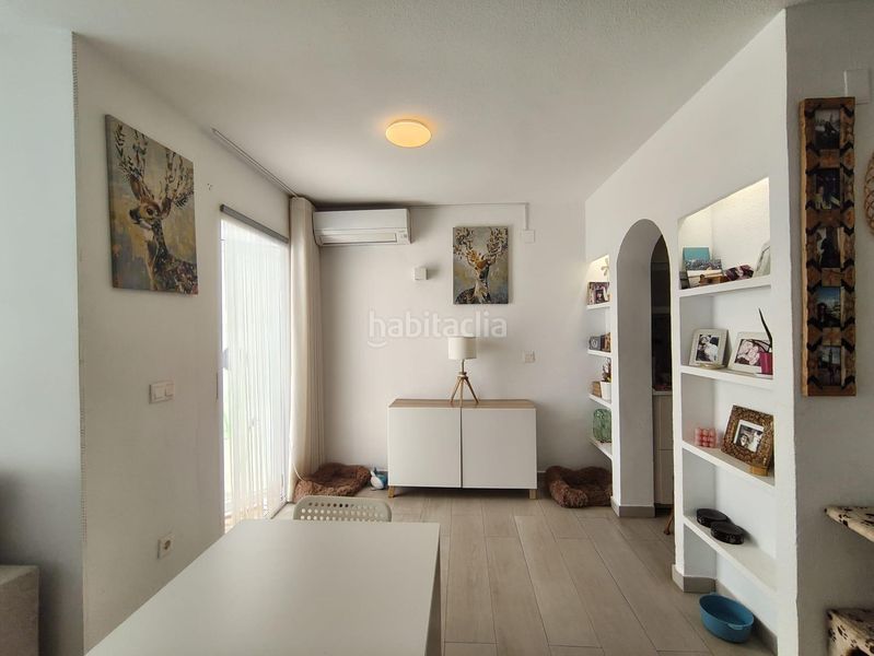 Foto 873467bb-5a60-4935-b4c6-5a2fac500133. Casa a schiera con riscaldamento parcheggio piscina in Nucia (la)