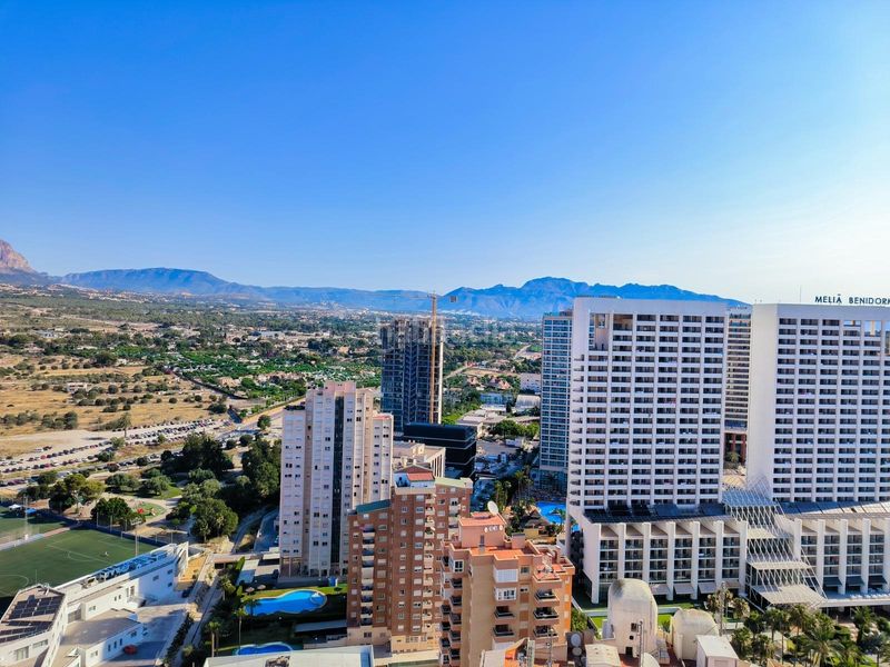 Foto 212704e4-b585-41fb-8271-171cd057e8ae. Dúplex amb aparcament piscina a Rincón Bajo Benidorm