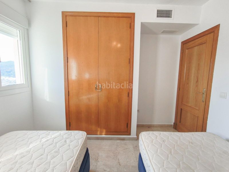 Foto cff5e3a6-2d67-4b91-bc9a-0891ed9b0edb. Dúplex amb aparcament piscina a Rincón Bajo Benidorm