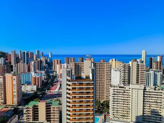 Duplex in Rincón Bajo. Espectacular dúplex ubicado en una urbanización de lujo gemelos