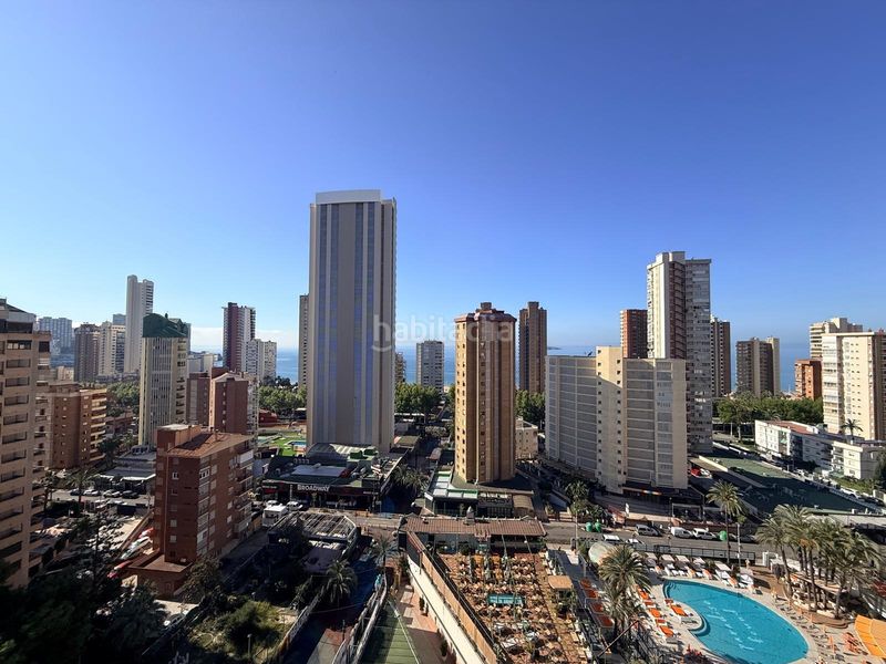 Foto 3a7ad8af-8c23-4cd1-be78-183e7310fce8. Apartament amb aparcament a Playa Levante Benidorm