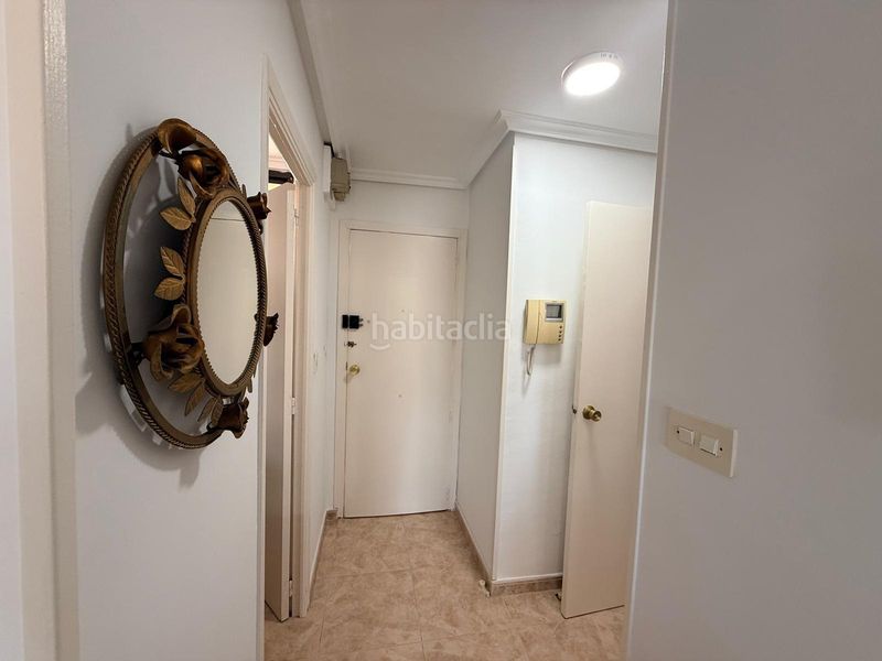 Foto cd5449ab-67e4-4c8a-83d7-dbee1a36afc4. Apartament amb aparcament a Playa Levante Benidorm