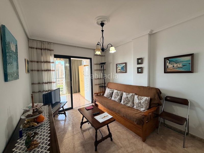 Foto fe67ac4d-a38d-47b9-a665-f1145f4a6c57. Apartament amb aparcament a Playa Levante Benidorm