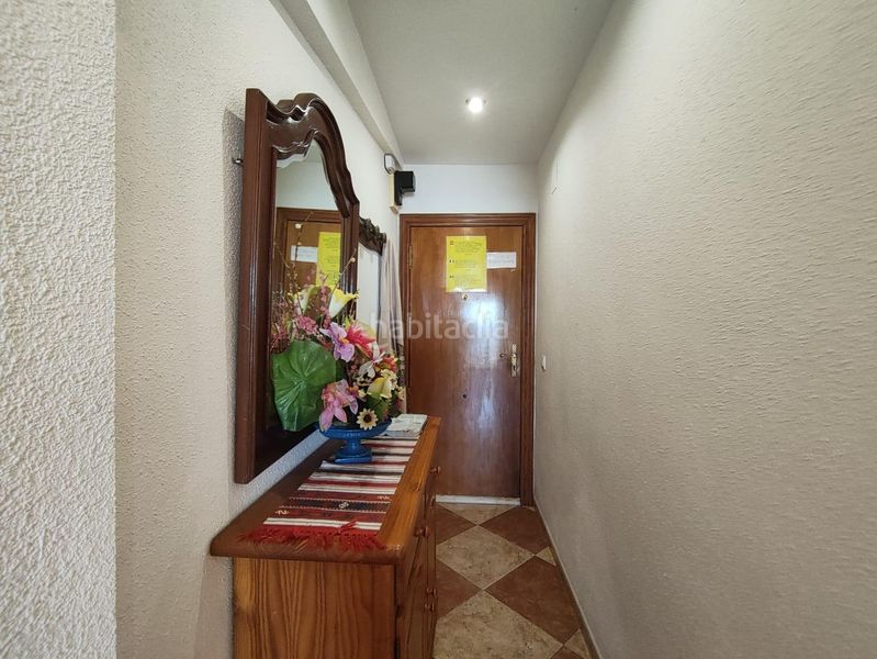 Foto 5a6de299-2358-4f9c-bc71-0876af93f8ce. Àtic amb aparcament a Playa Levante Benidorm