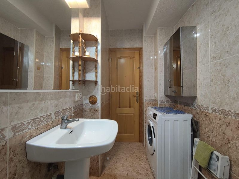 Foto 88c8bbca-6a07-40fb-9b67-275d613a7f81. Àtic amb aparcament a Playa Levante Benidorm