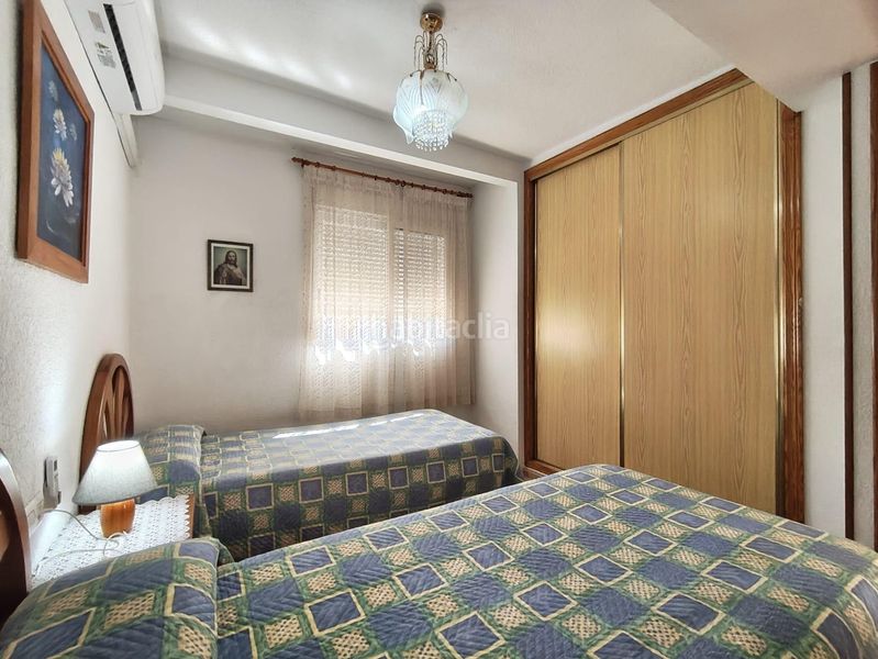 Foto a8f34f90-a8b2-4fe2-b0eb-3a5fac4d458e. Àtic amb aparcament a Playa Levante Benidorm