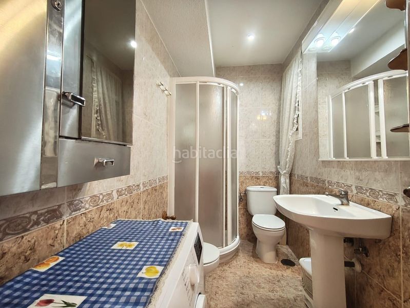 Foto b2d69681-7465-4275-a2b7-840c93f983e5. Àtic amb aparcament a Playa Levante Benidorm