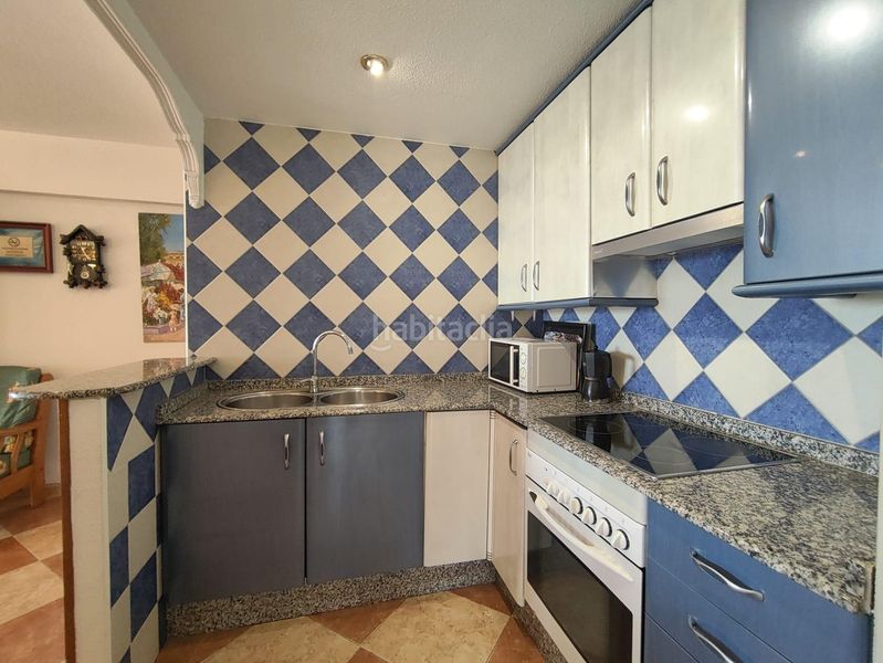 Foto b4271673-6e00-48b6-926f-fe8f49ae180c. Àtic amb aparcament a Playa Levante Benidorm