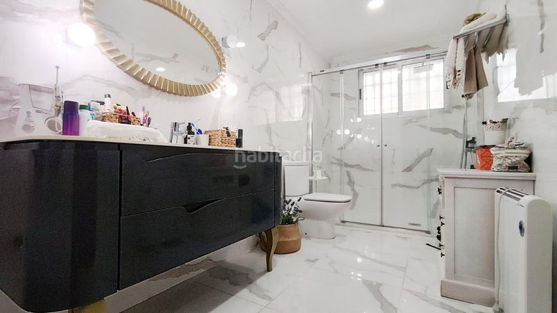 Foto 5c4a6bff-1383-4e27-8874-28457df24a2a. Casa aparellada amb piscina a La Nucia Pueblo Nucia (la)