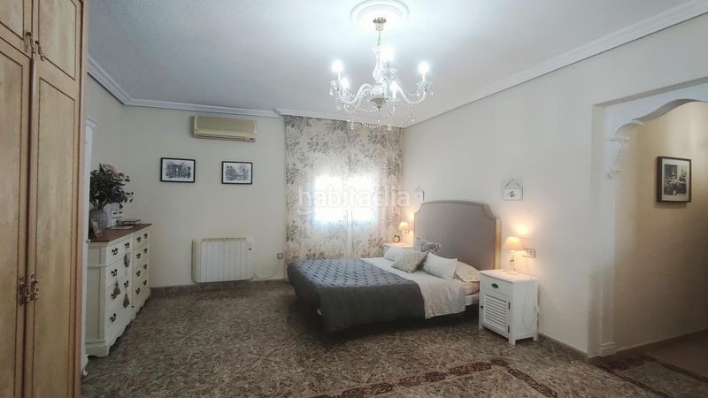 Foto 7f343ee3-4286-4df0-b0ac-b4e9f30cc5a9. Casa aparellada amb piscina a La Nucia Pueblo Nucia (la)